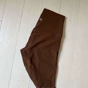 LULULEMON align leggings size 4 in Java brown